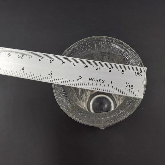 Fidenza Italy Leaf Embossed Frosted Glass Vase Heavy 6 x 3 inch Art Deco Style - Picture 5 of 10